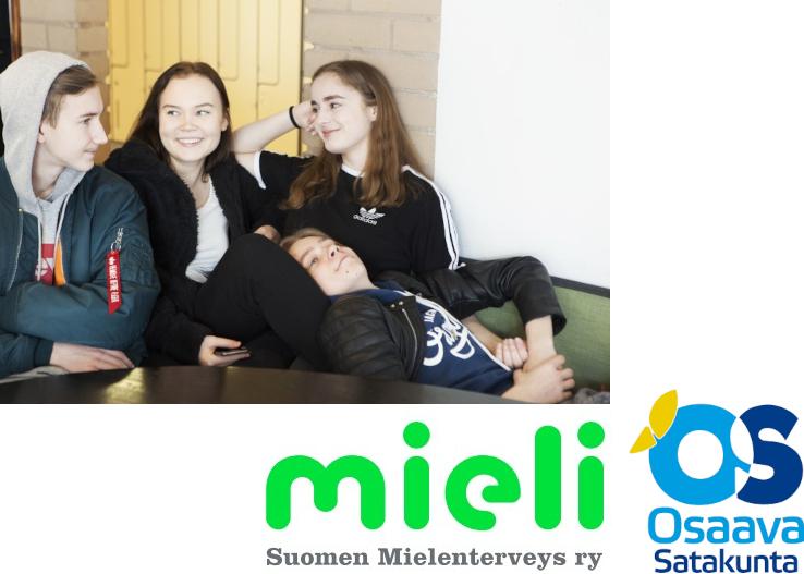 Kolme nuorta istumassa koulun käytävällä, Mieli ry-logo ja Osaava Satakunta logo